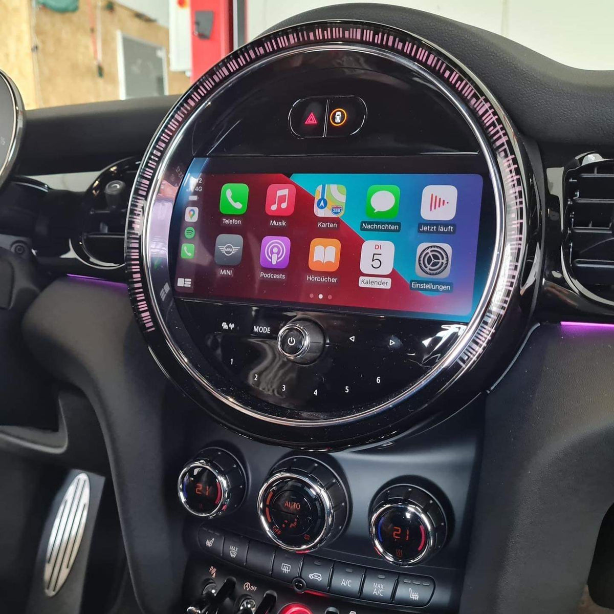 Wireless Apple CarPlay/Android Auto for MINI Models with NBT (2012-2016)