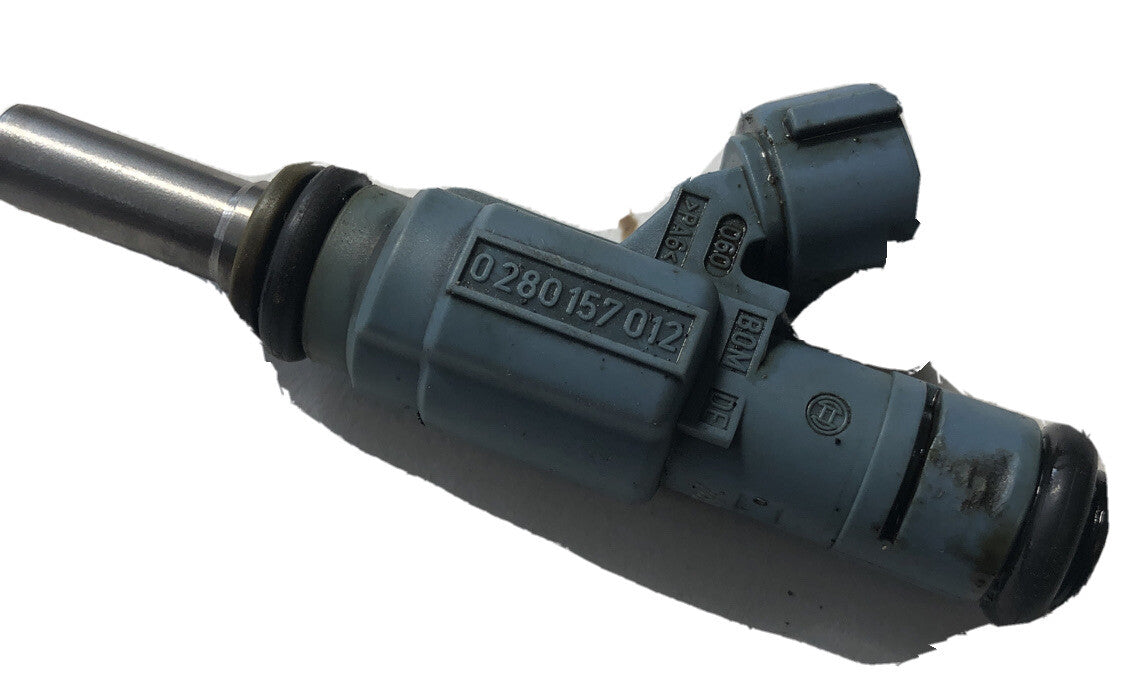Fuel Injector 0280157012 From a Porsche 955 Cayenne 01-06