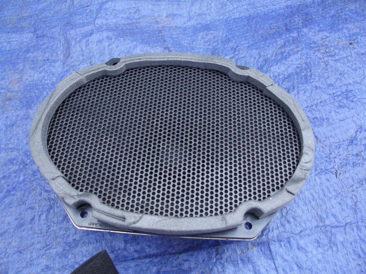 1S7F-19B171-DC DOOR SPEAKER From a FORD MONDEO 2.0 ZETEC 2002 MK3