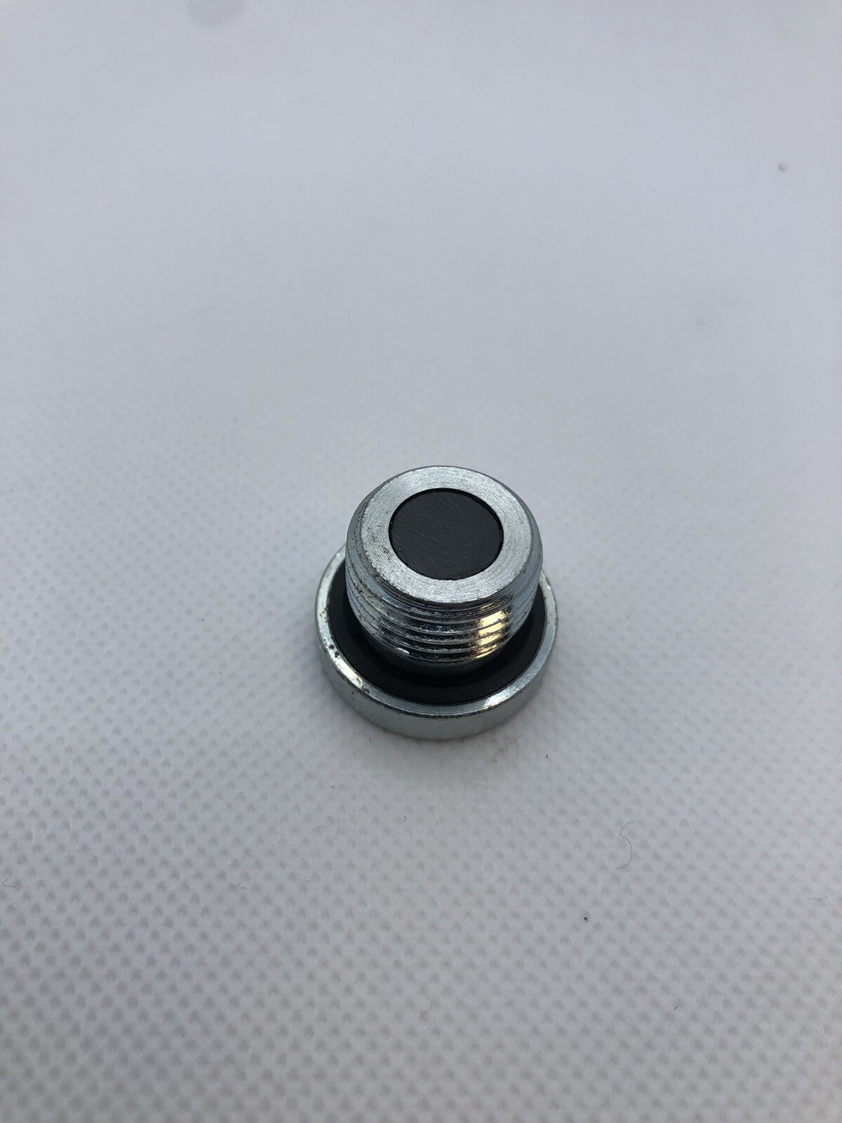 Porsche Magnetic Oil Drain Sump Plug M96 & M97 Engine