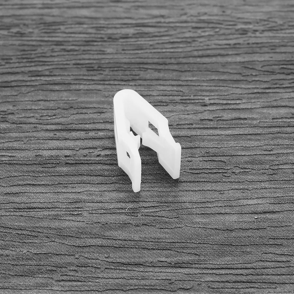 Ford Land Rover Jaguar White Snap Fit Trim Clip LR082683 T2R4839