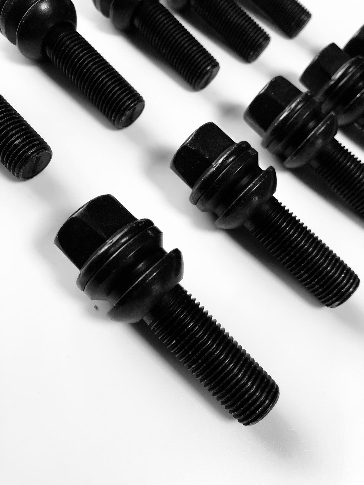 Extended PORSCHE O.E Type Wheel Bolts Floating Collar Black 37mm PSR9Line x10pcs