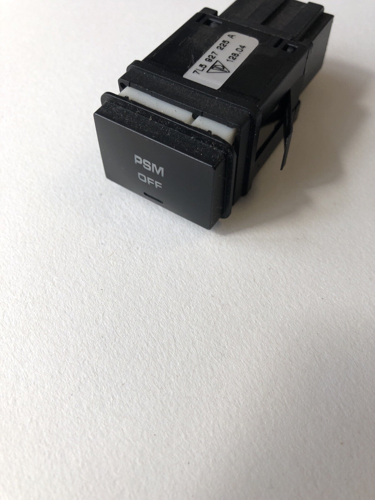 PSM  Switch 7L5927225A from a Porsche 955 Cayenne 01-06