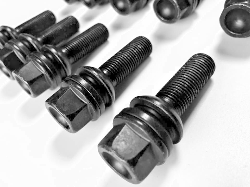 Porsche Wheel Spacers 20mm + Extended O.E Bolts Set Of 2 in Black 5x130 PSR9Line