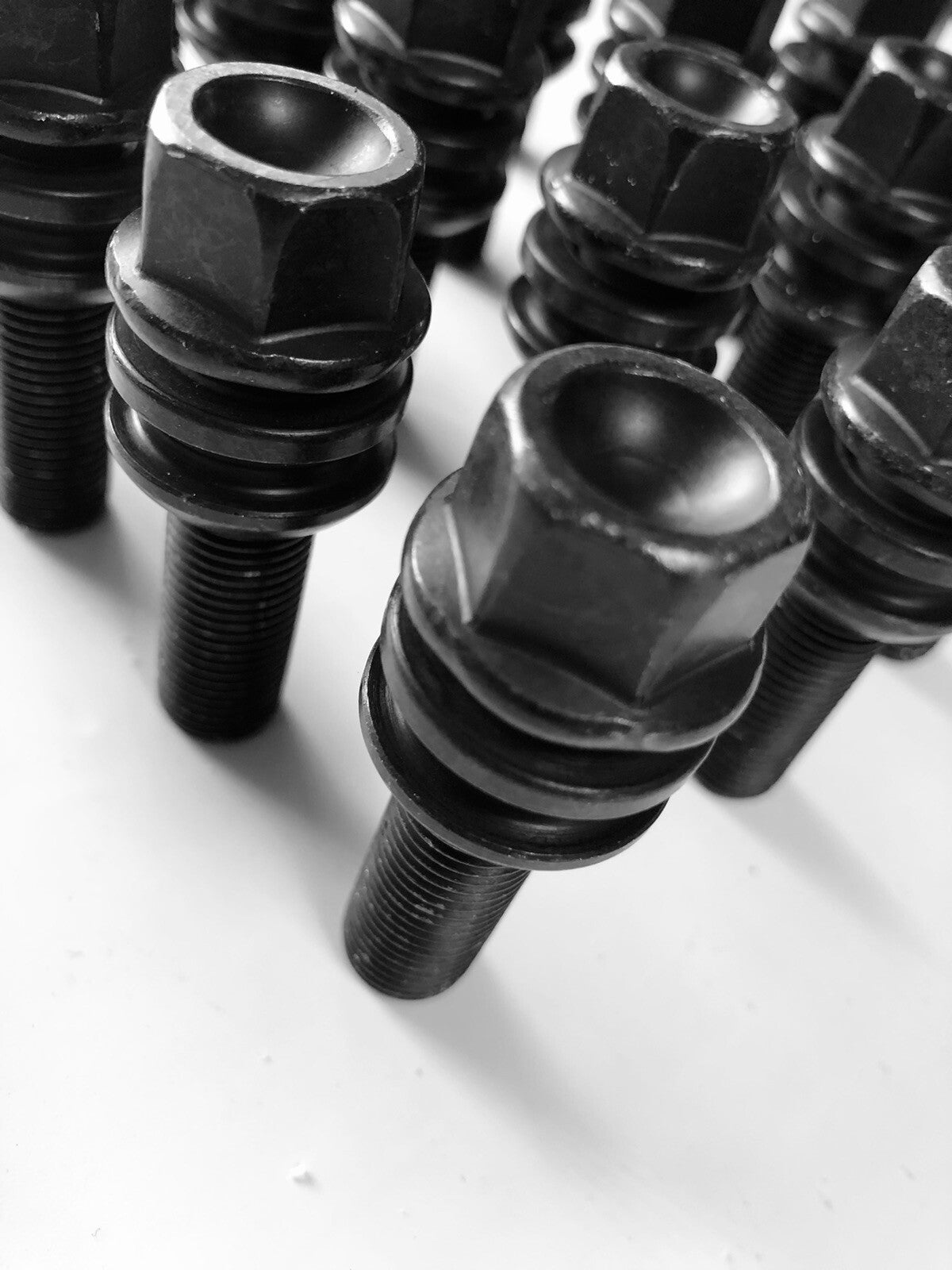 Extended PORSCHE O.E Type Wheel Bolts Floating Collar Black 43mm PSR9Line x10pcs