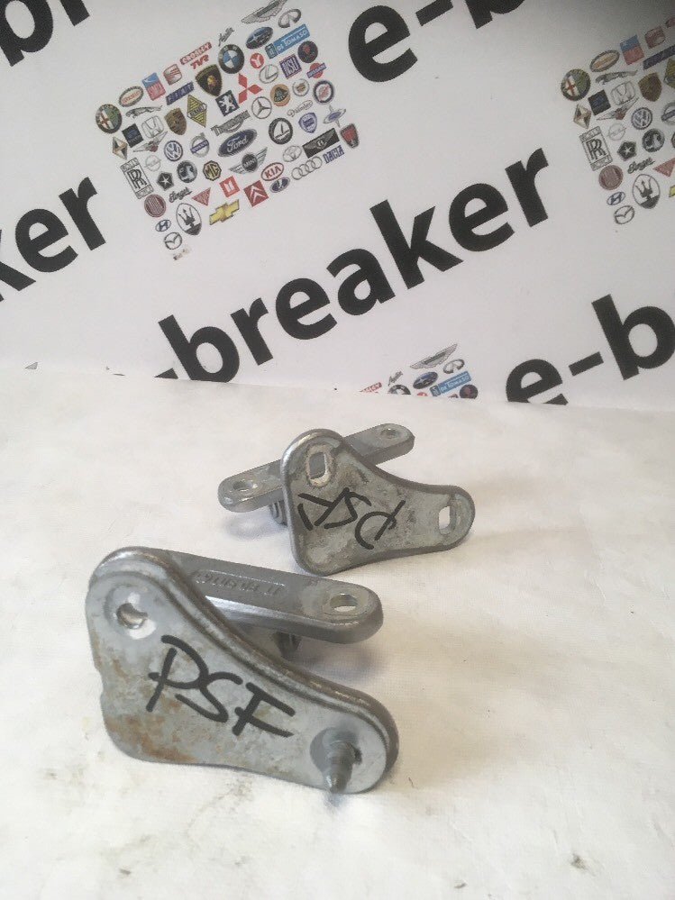 Door Hinge Pair Front Left Side From a Mercedes C Class W203 00-05