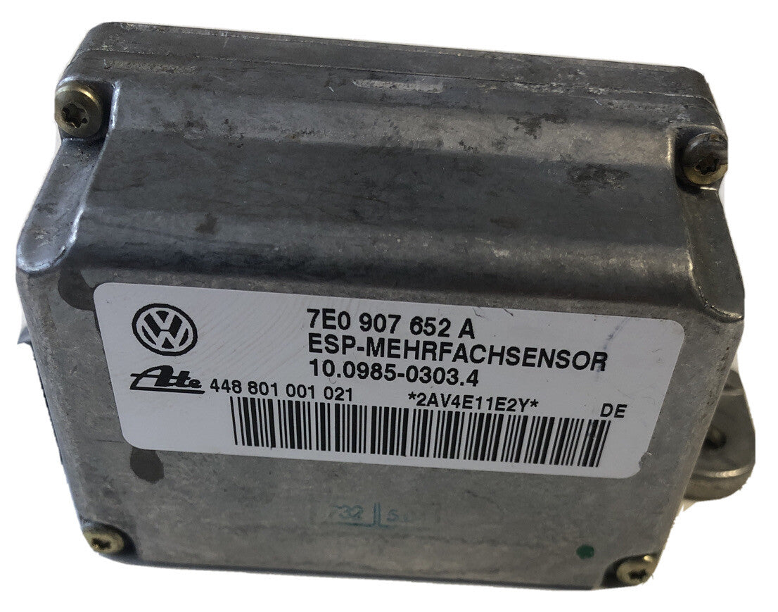 ESP Sensor 7E0907652A from a Porsche 955 Cayenne 01-06