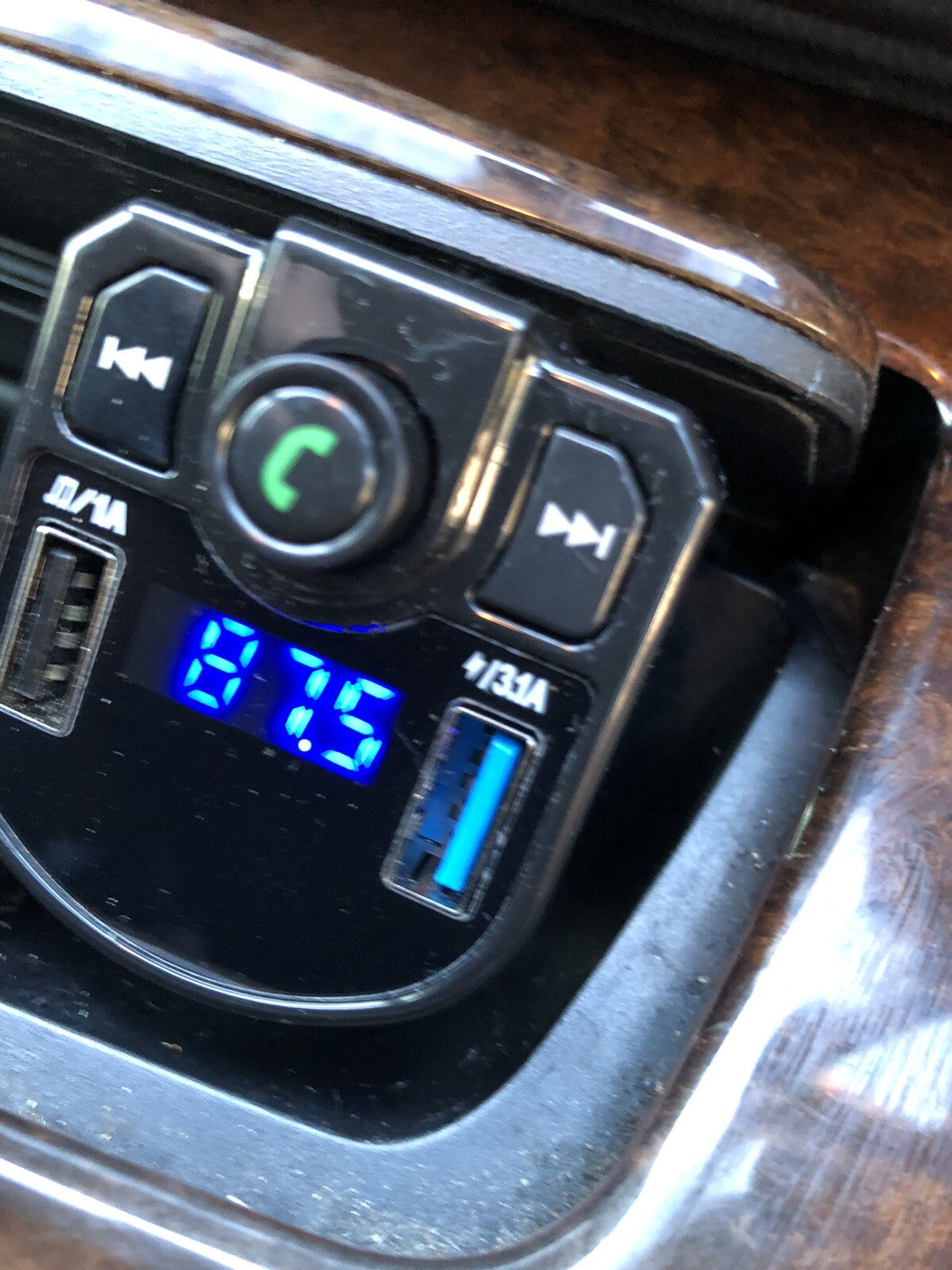 Bluetooth Hands-Free Car Kit with Dual USB Charger, FM Transmitter & MP3 Player