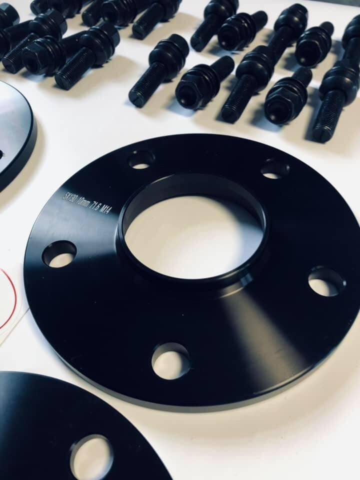 Porsche Wheel Spacers 20mm + Extended O.E Bolts Set Of 2 in Black 5x130 PSR9Line