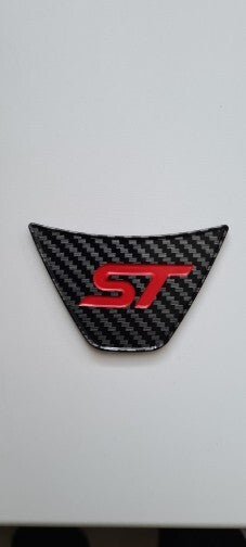 Ford Fiesta ST MK7 MK7.5 Carbon Fibre Effect Steering Wheel Badge Trim Red ST