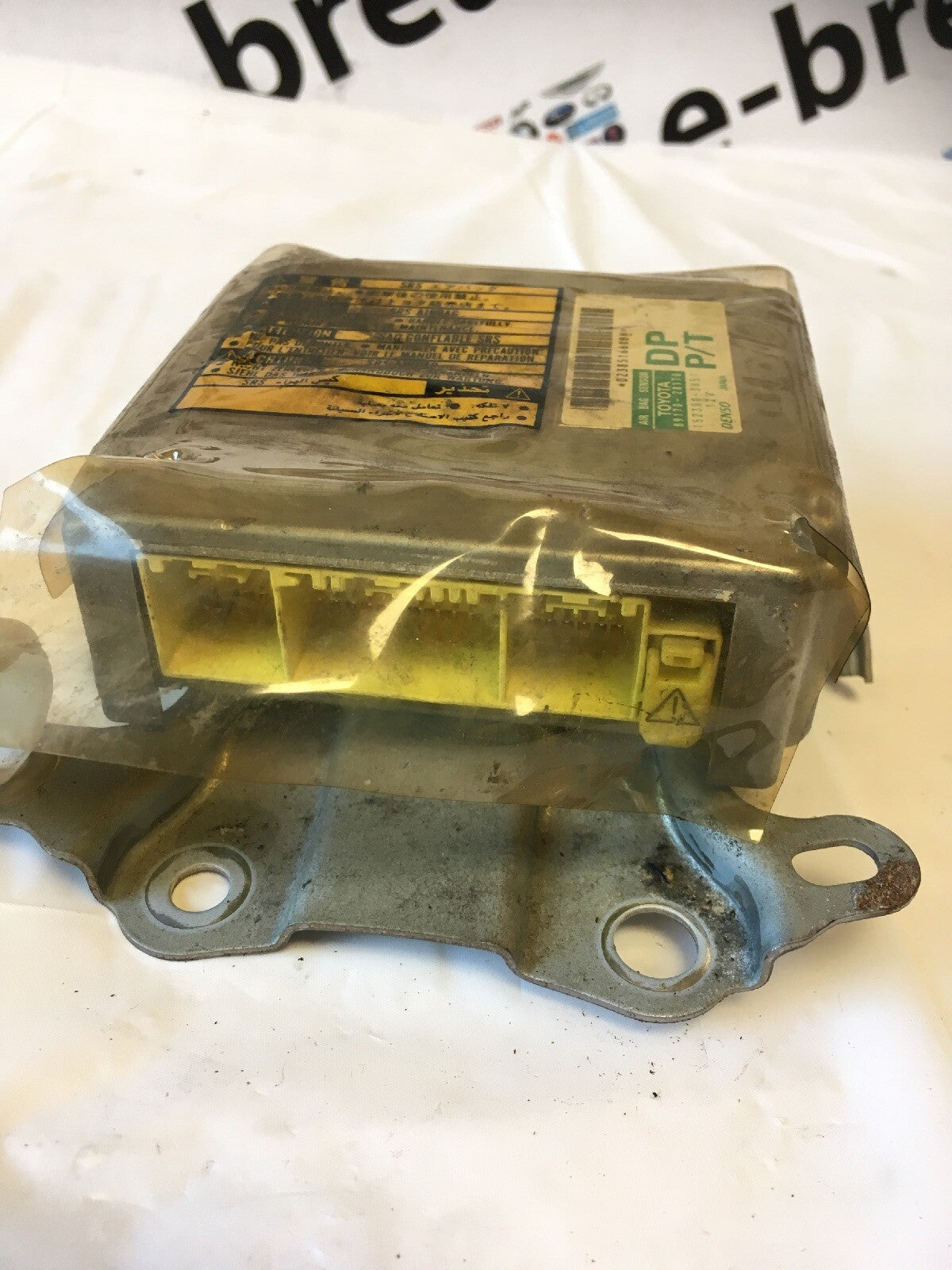 Airbag ECU Control Module Sensor From Toyota Previa 2002 - 05 Gen 2