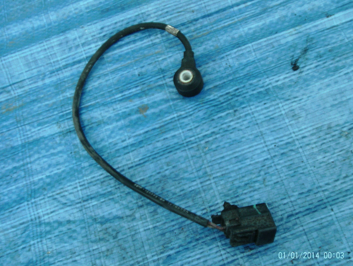 KNOCK SENSOR  From FORD FOCUS MK1 1.4 5 DOOR