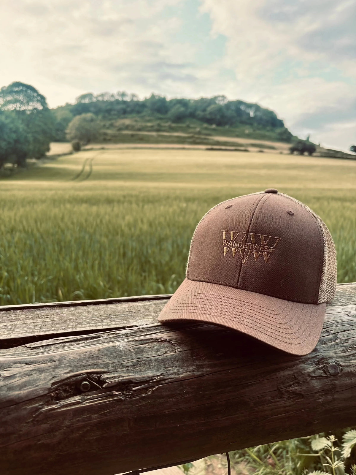 WanderWest Rusted Barn Trucker – Brown/Khaki