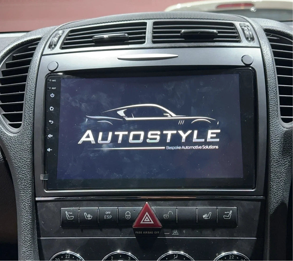 Mercedes-Benz SLK Apple Carplay / Android Auto 9" Stereo Upgrade (2004-2011)