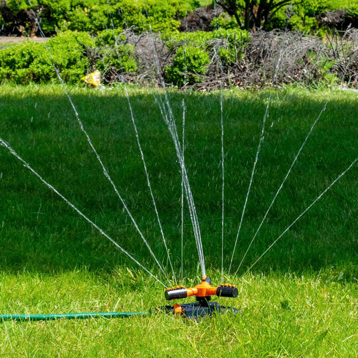 Bradas 3-Arm Rotating Sprinkler Black Orange Line