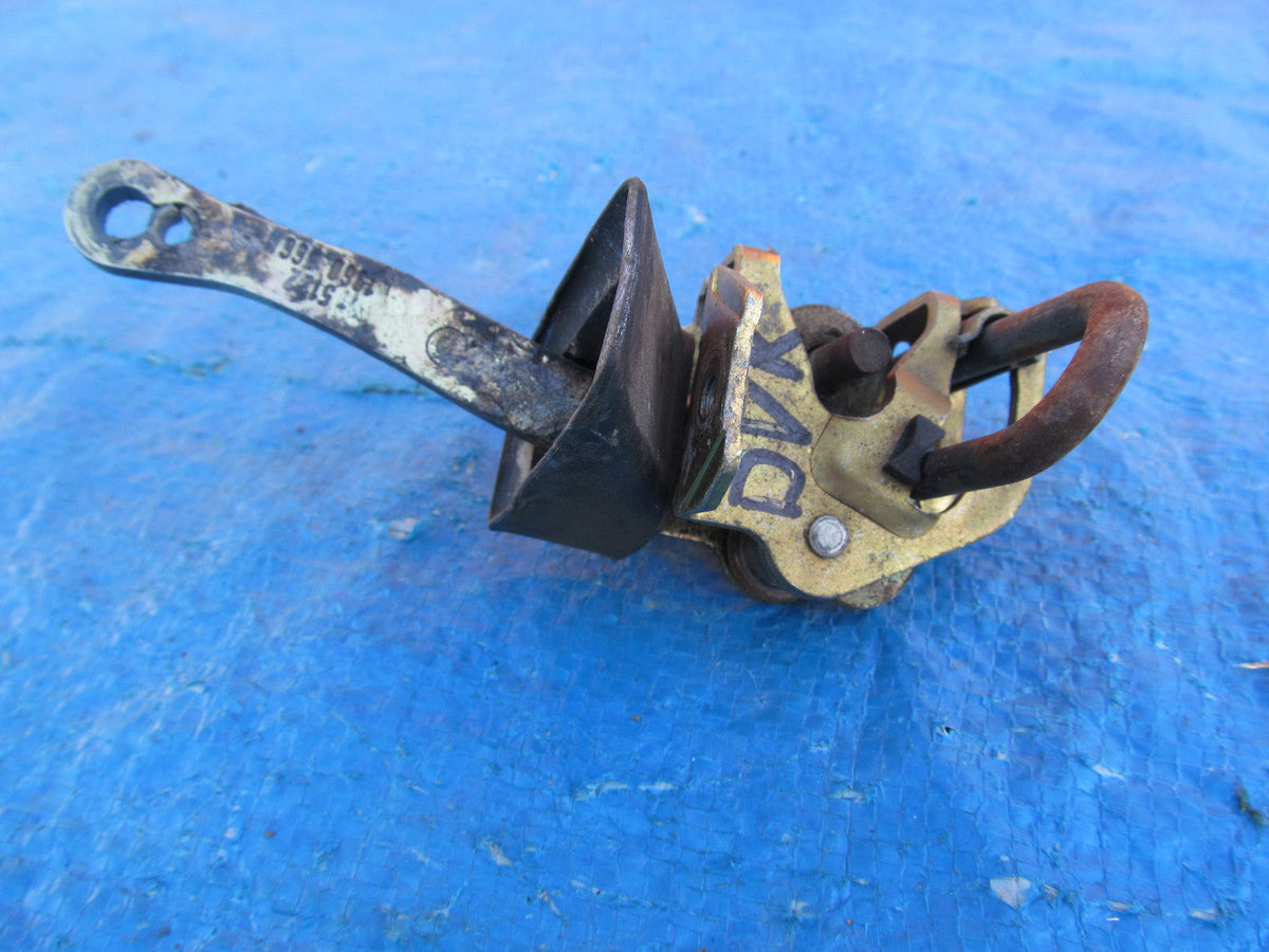 BMW E36 3 Series Saloon Rear Door Check Strap (Right) – 51228165009