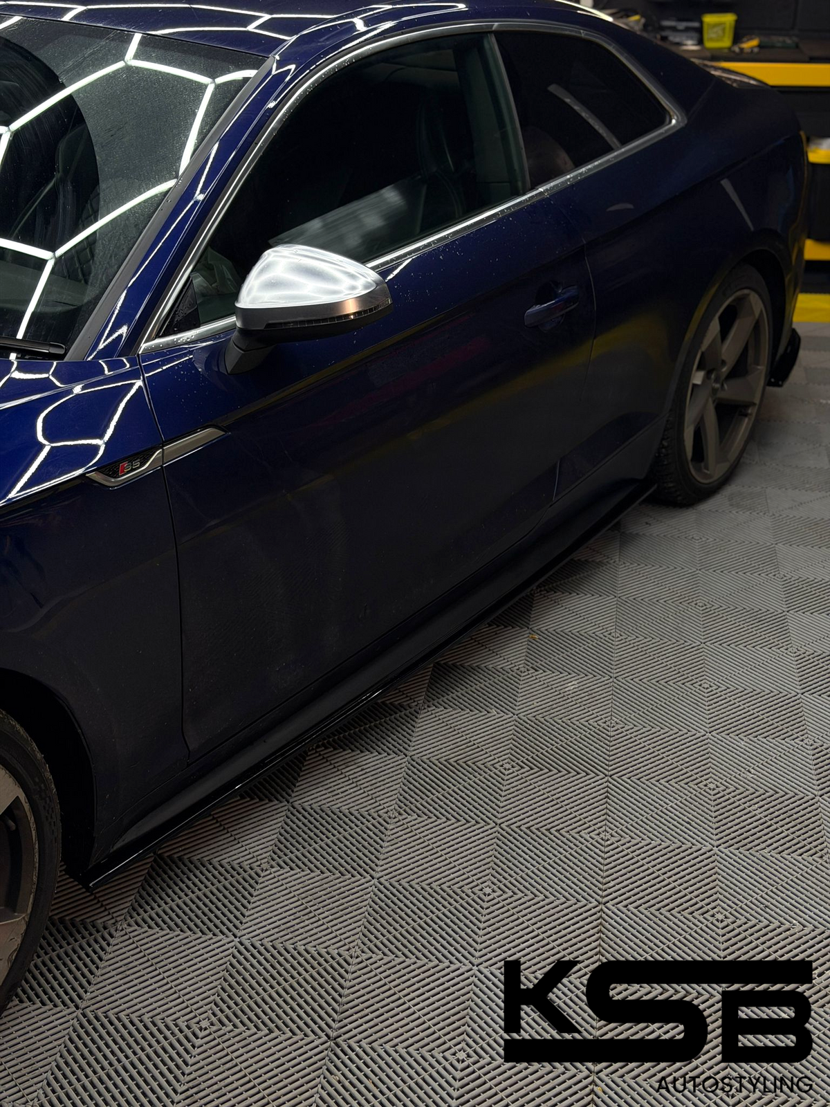 Audi A5 S-Line / S5 B9 (2016-2019) Side Skirts