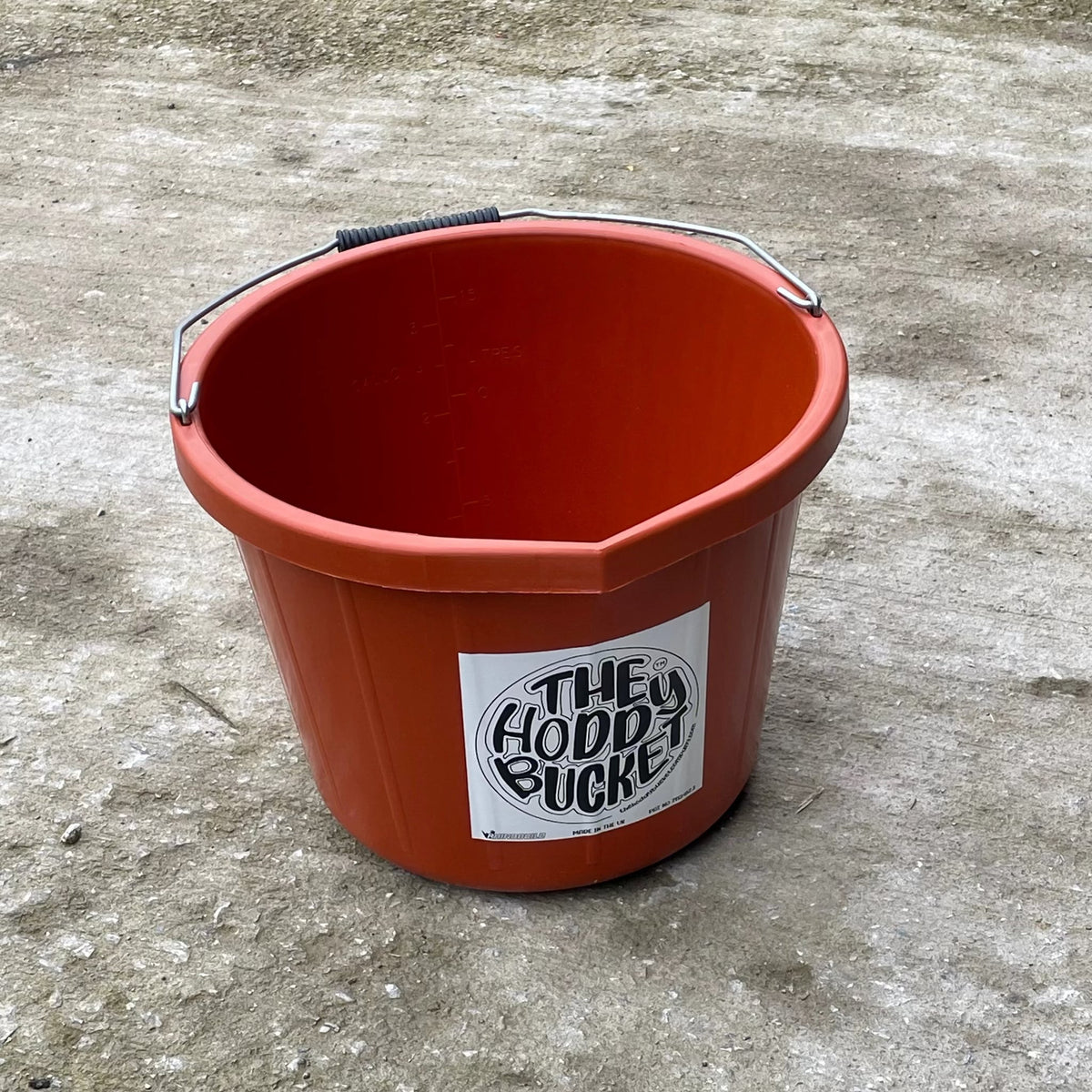 The Hoddy Bucket – 15L Heavy-Duty Builders Bucket