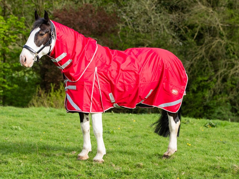 WIDE FIT 100g Detachable Neck Turnout Rug - Red
